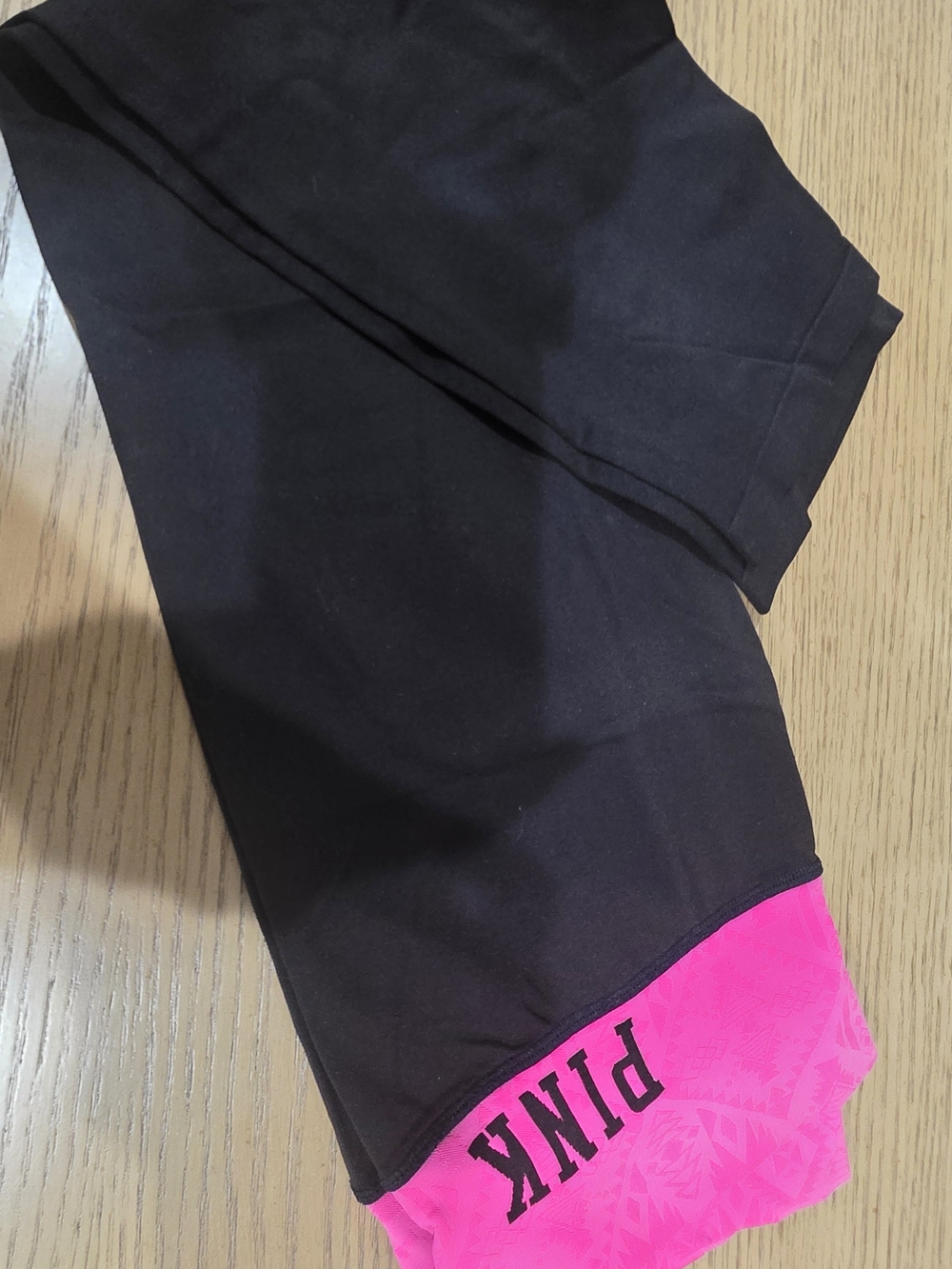 PINK Victoria's Secret Black Leggings with Hot Pink Logo Waist